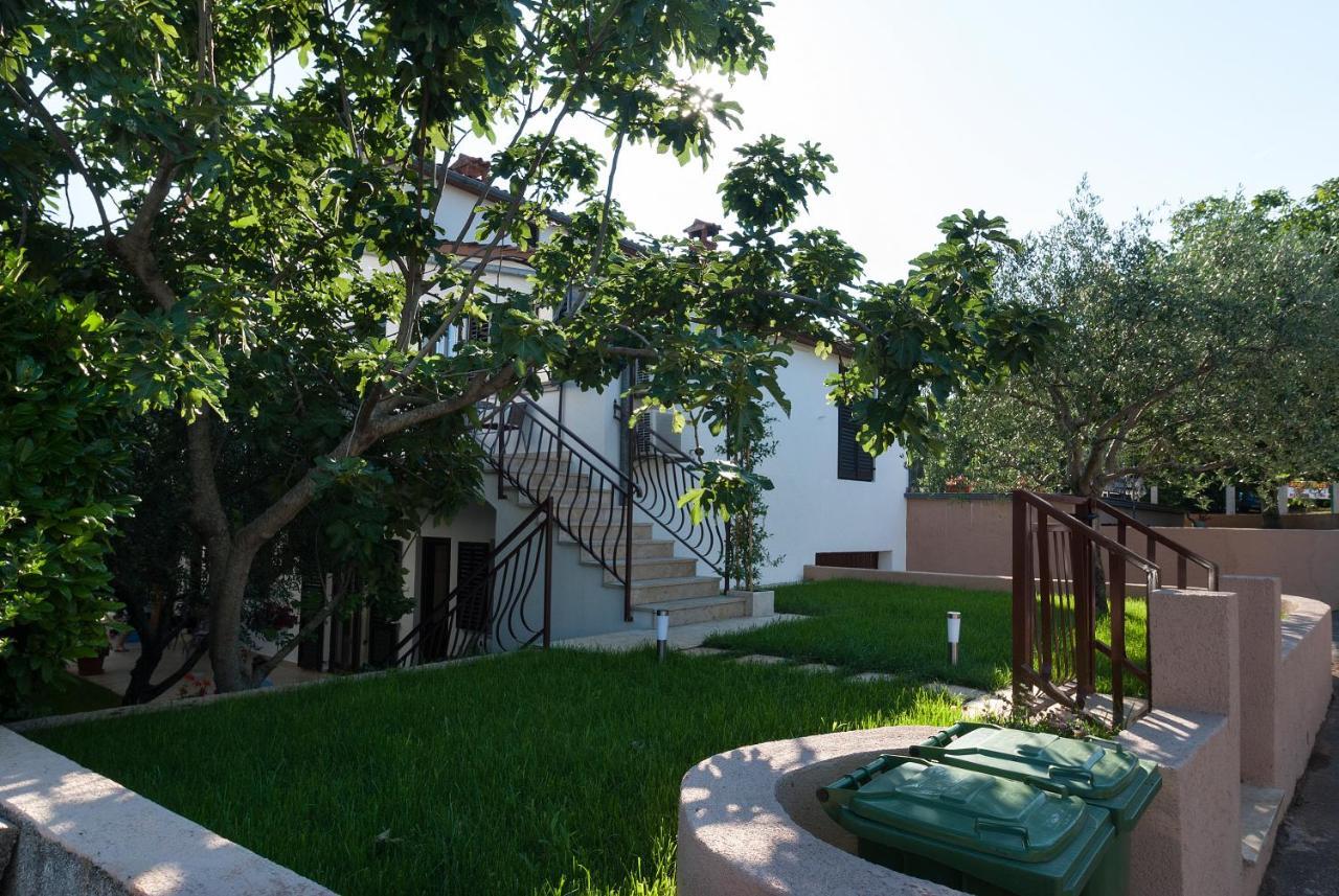Weis Apartments Rovigno Camera foto